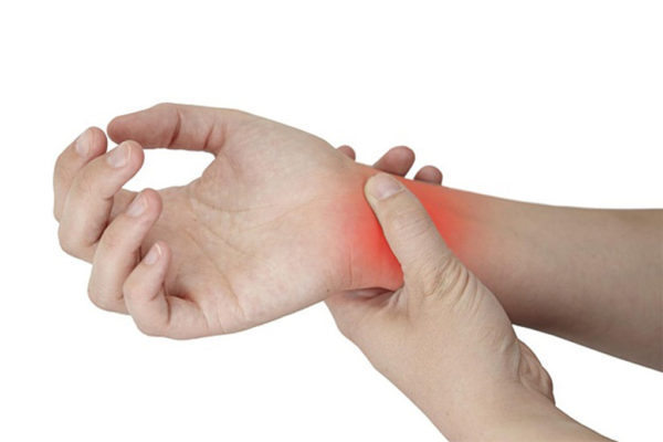 patologias-de-la-muñeca-mano-traumatologo-especialista-en-mano-cirujano-de-mano-en-monterrey-dr-emmanuel-ruiz-600x400